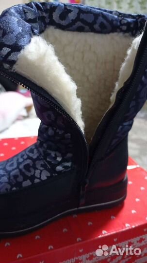 Продам сапожки зимние