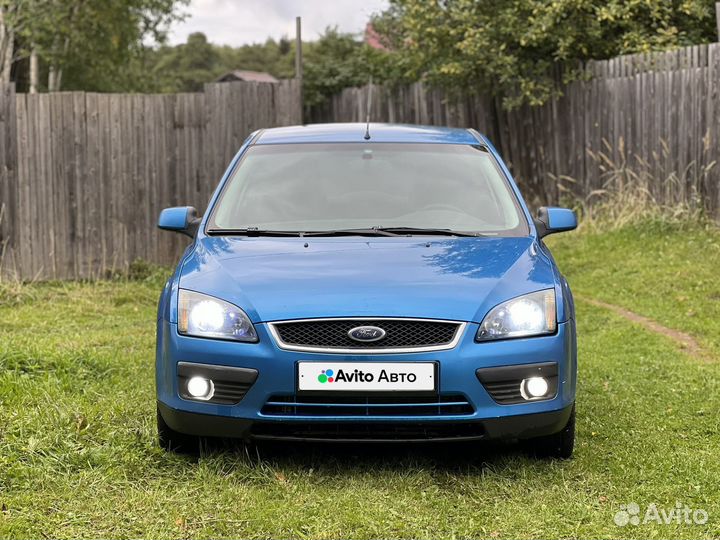 Ford Focus 1.6 МТ, 2005, 215 000 км