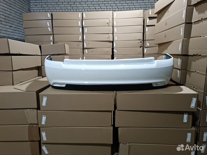 Бампер задний приора хэтчбек цвет белый