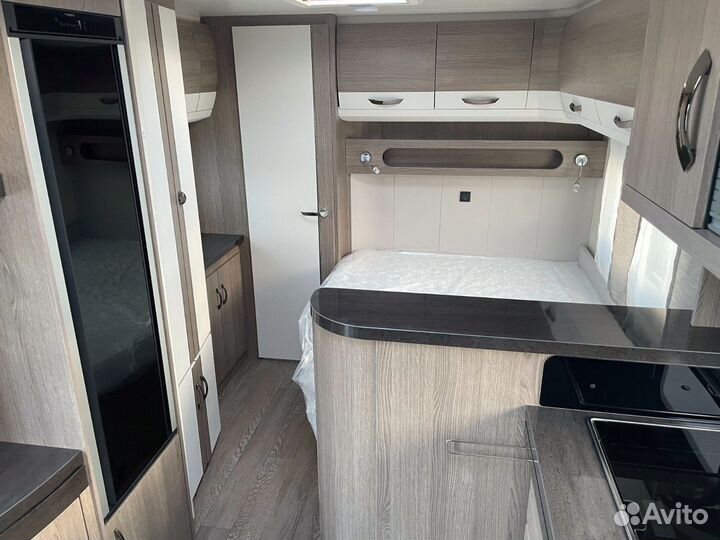 Прицеп-дача Hobby Prestige 720 KWFU, 2023