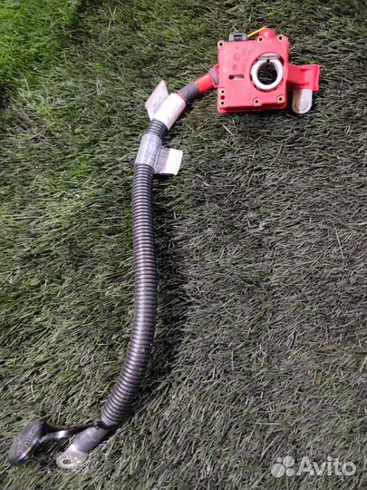 Плюсовой провод Bmw X5 4.0D E70 N57 2010