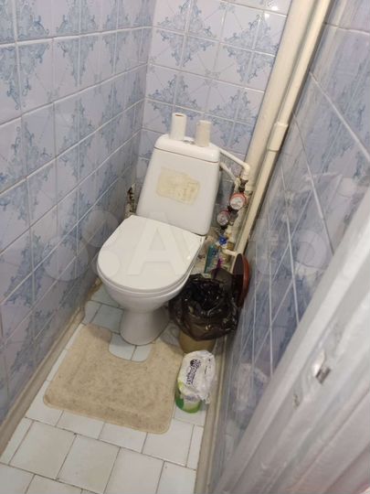 Комната 38 м² в 2-к., 2/5 эт.