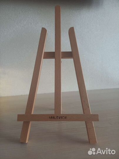 Мольберт настольный