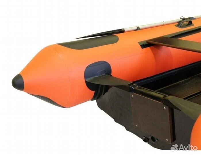 Лодка риб навигатор 370R