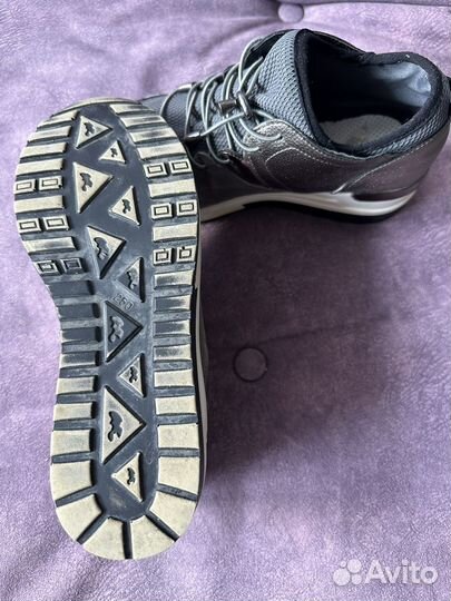 Кроссовки женские 40 размер