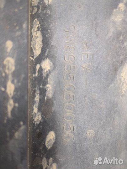 Молдинг крыла правое заднее Jeep Wrangler