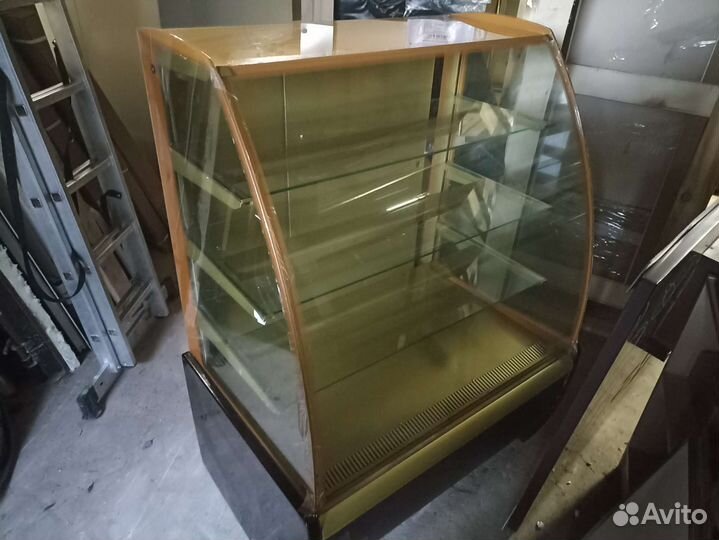 Кондитерский холодильник