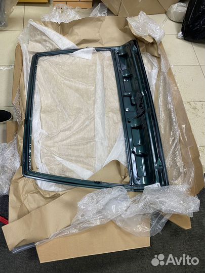 Крышка багажника 2114 цвет Сочи 360