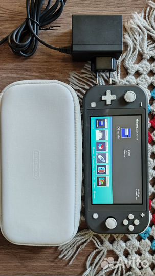 Nintendo Switch Lite, Вылечена от жадности)