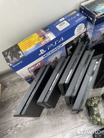 Sony PS4 Pro 1tb/ Slim 1 tb