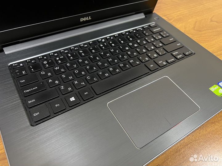 Игровой ультрабу Dell