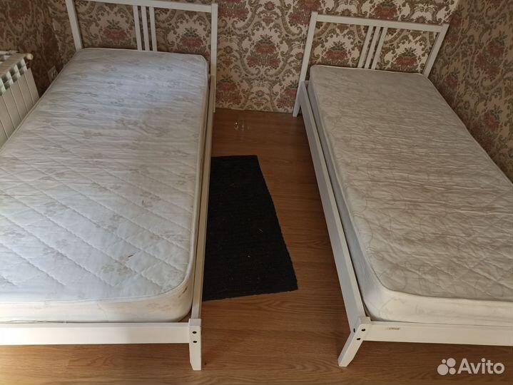 Кровать с матрасом бу