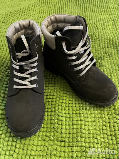 Обувь для девочки 7-9 лет