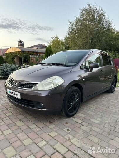 Nissan Tiida 1.6 AT, 2007, 130 000 км