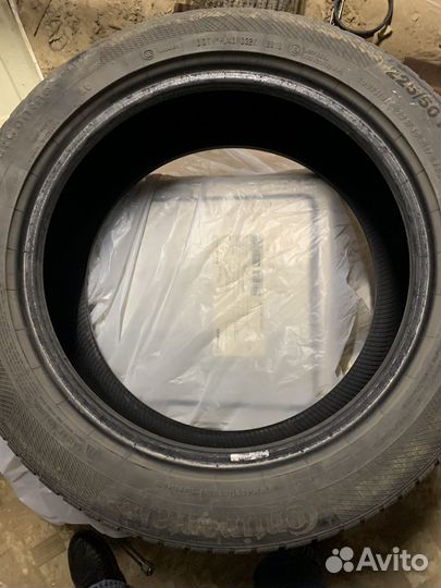 Continental ContiPremiumContact 225/50 R17 98