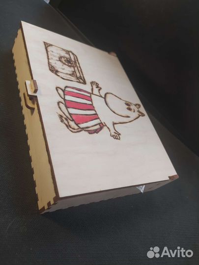 Сувениры из дерева