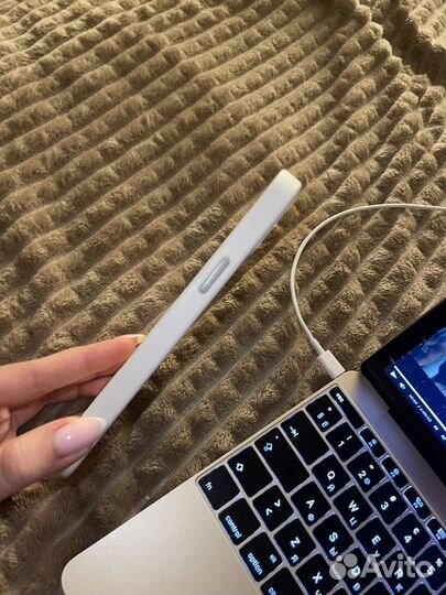 Чехол на iPhone 12 pro max magsafe белый