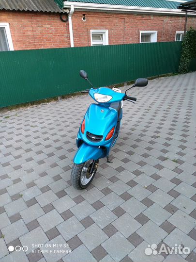 Yamaha Grand axis 100