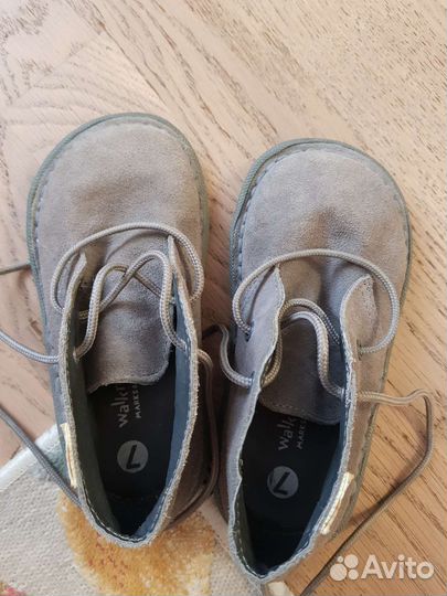 Детские ботинки