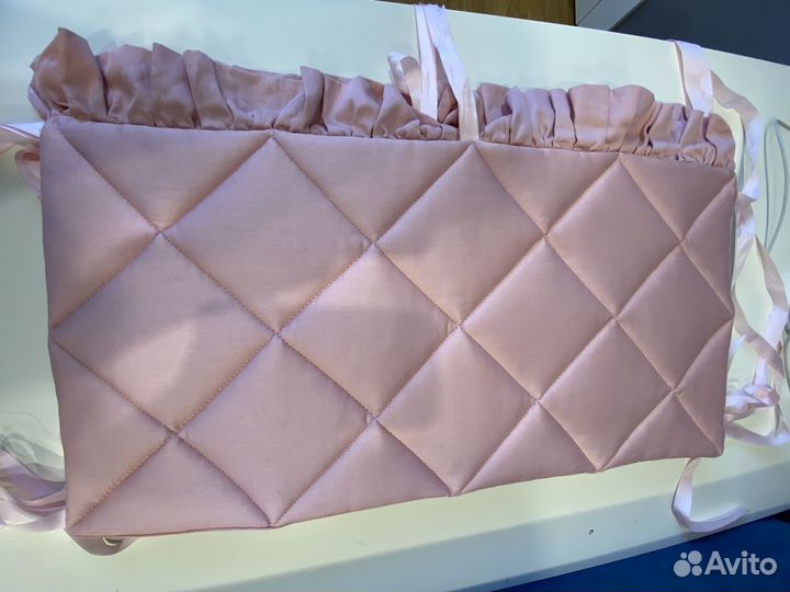 Бортики в детскую кроватку