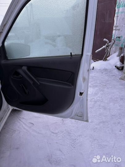 Дверь правая передняя granta