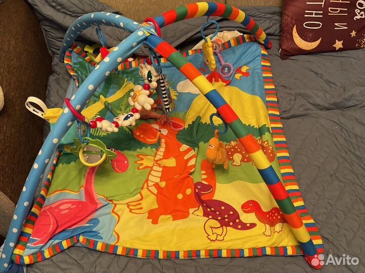 Развивающий коврик
