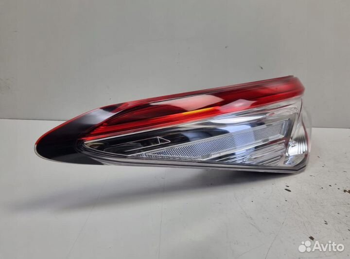 Фонарь задний левый toyota camry 70 LED