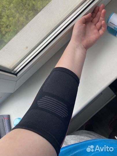 Бандаж налокотник на локоть tarmak компрессионный