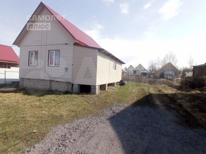 Дом 46 м² на участке 8 сот.