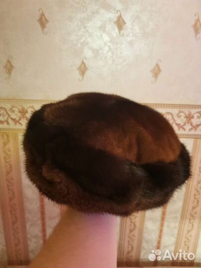 Берет женский норковый