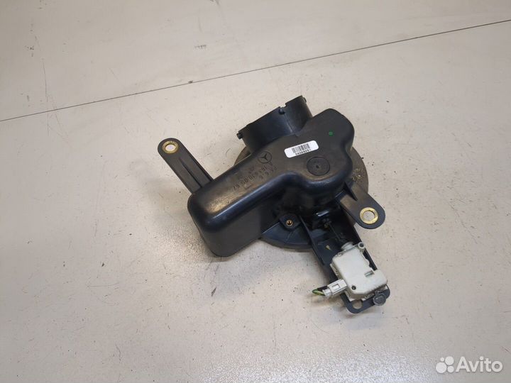 Лючок бензобака Mercedes ML W163, 2004