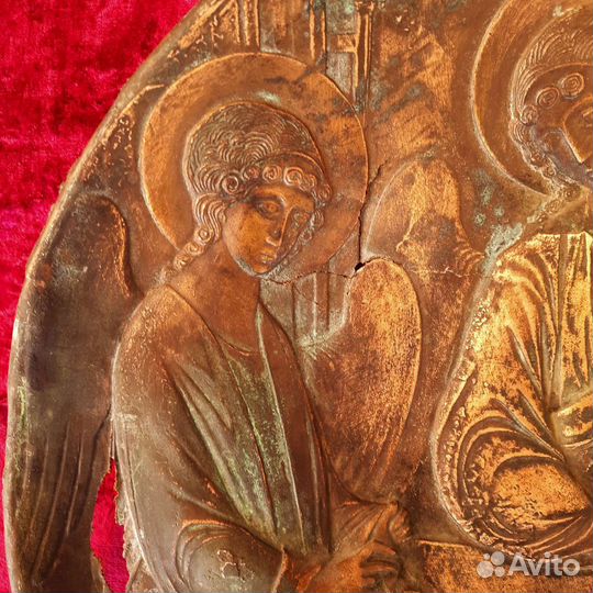 Старинная икона Троица