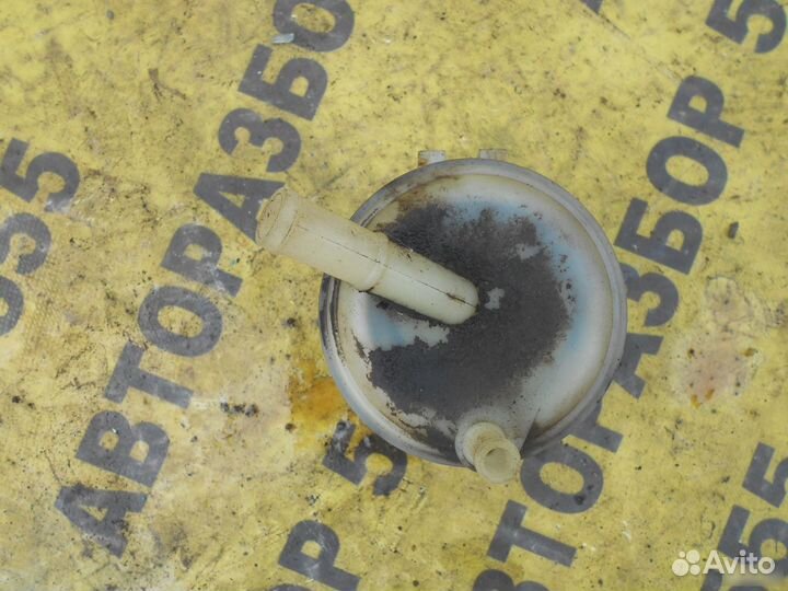 Бачок Гура Nissan Maxima (A33) 2000-2005