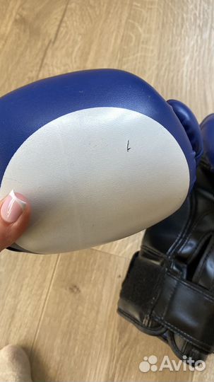 Боксерские перчатки 12 oz