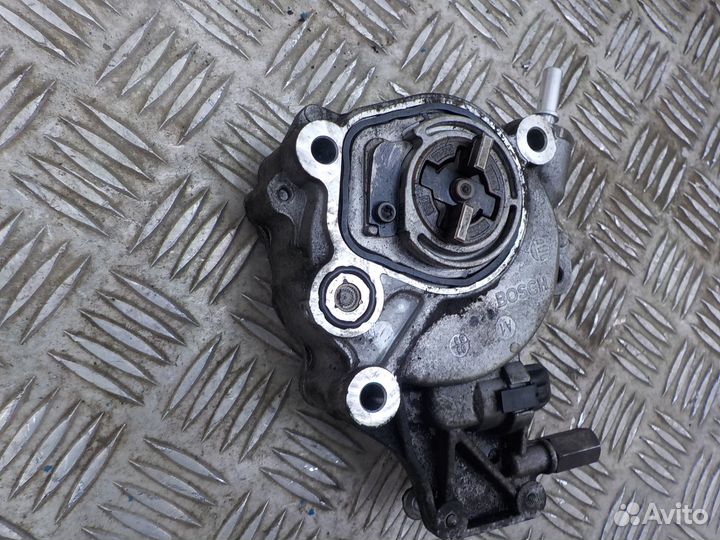 Вакуумный усилитель тормозов Land Rover Freelander