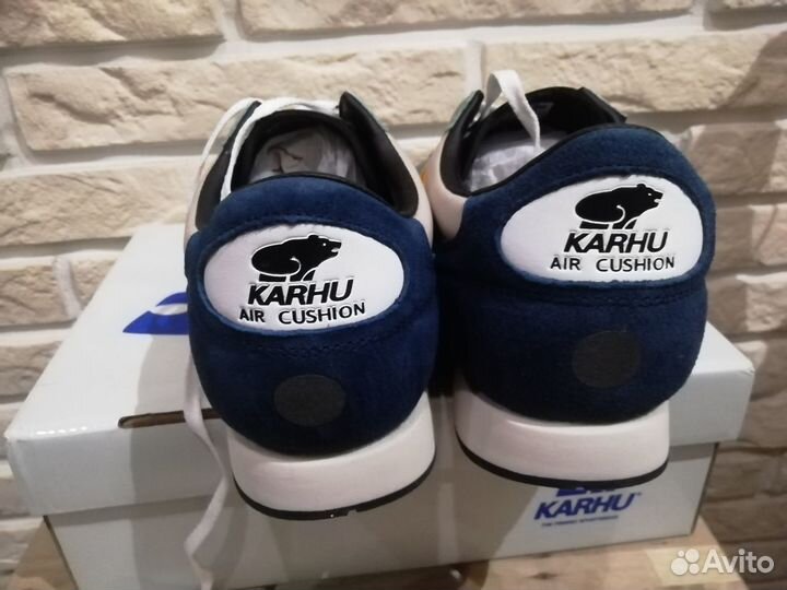 Новые кросс.Karhu Albatross 82