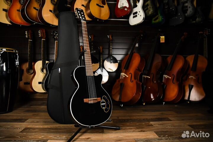 Электрогитара Cort (нейлон) + Аксессуары