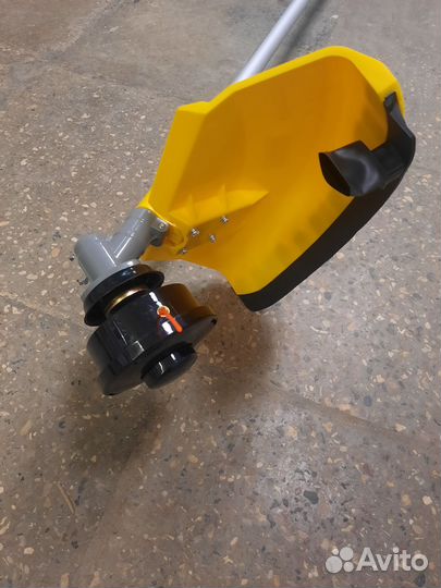 Триммер бензиновый Champion T 333 S-2