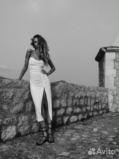 Платье Zara