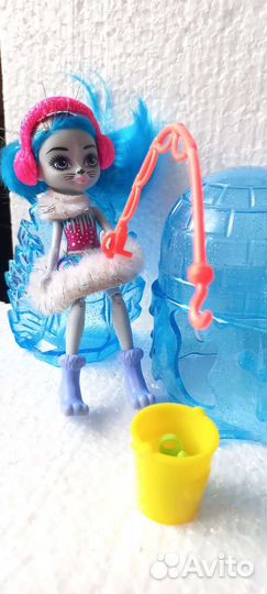 Куклы набором энчантималс