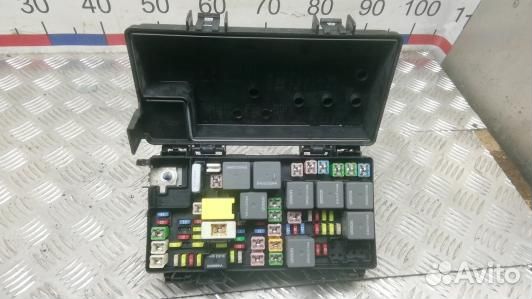 Блок предохранителей dodge journey (ZEA10M101)