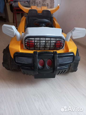Электромобиль.Дет.машина на аккумуляторе с пультом