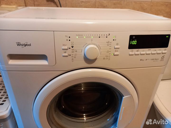 Стиральная машина автомат Whirlpool