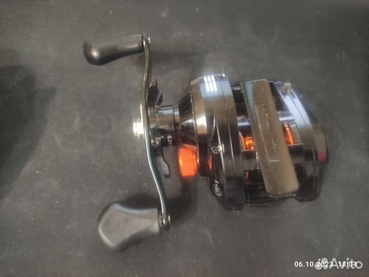 Спиннинговая катушка Billings AS-200