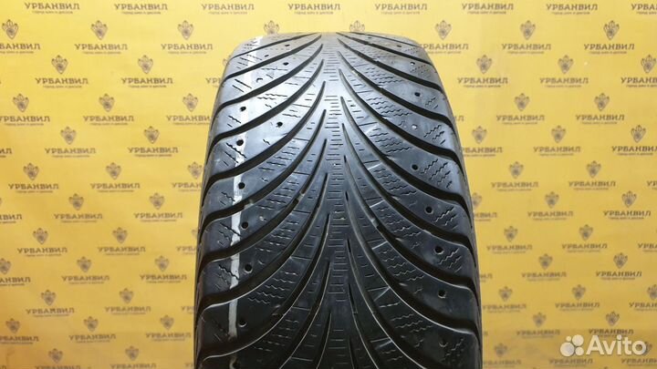 Goodyear UltraGrip Extreme 215/55 R16 93T