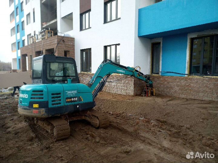 Мини-экскаватор Sunward SWE 60E, 2021