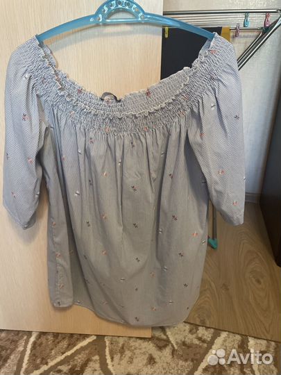 Вещи женские 42-44