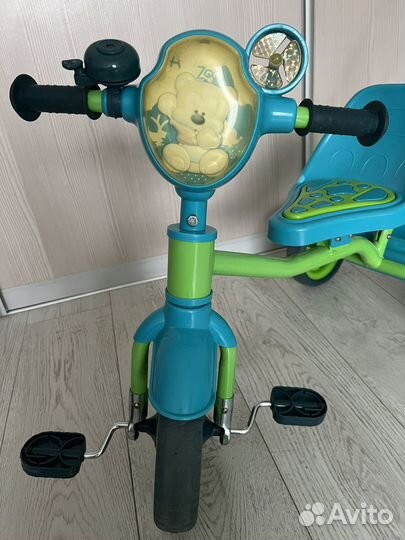 Трехколесный велосипед