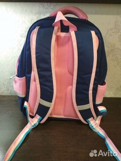 Школьный рюкзак