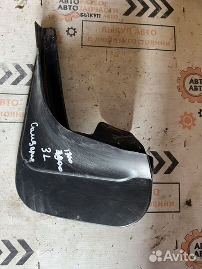 Брызговик задний левый Renault Sandero 2